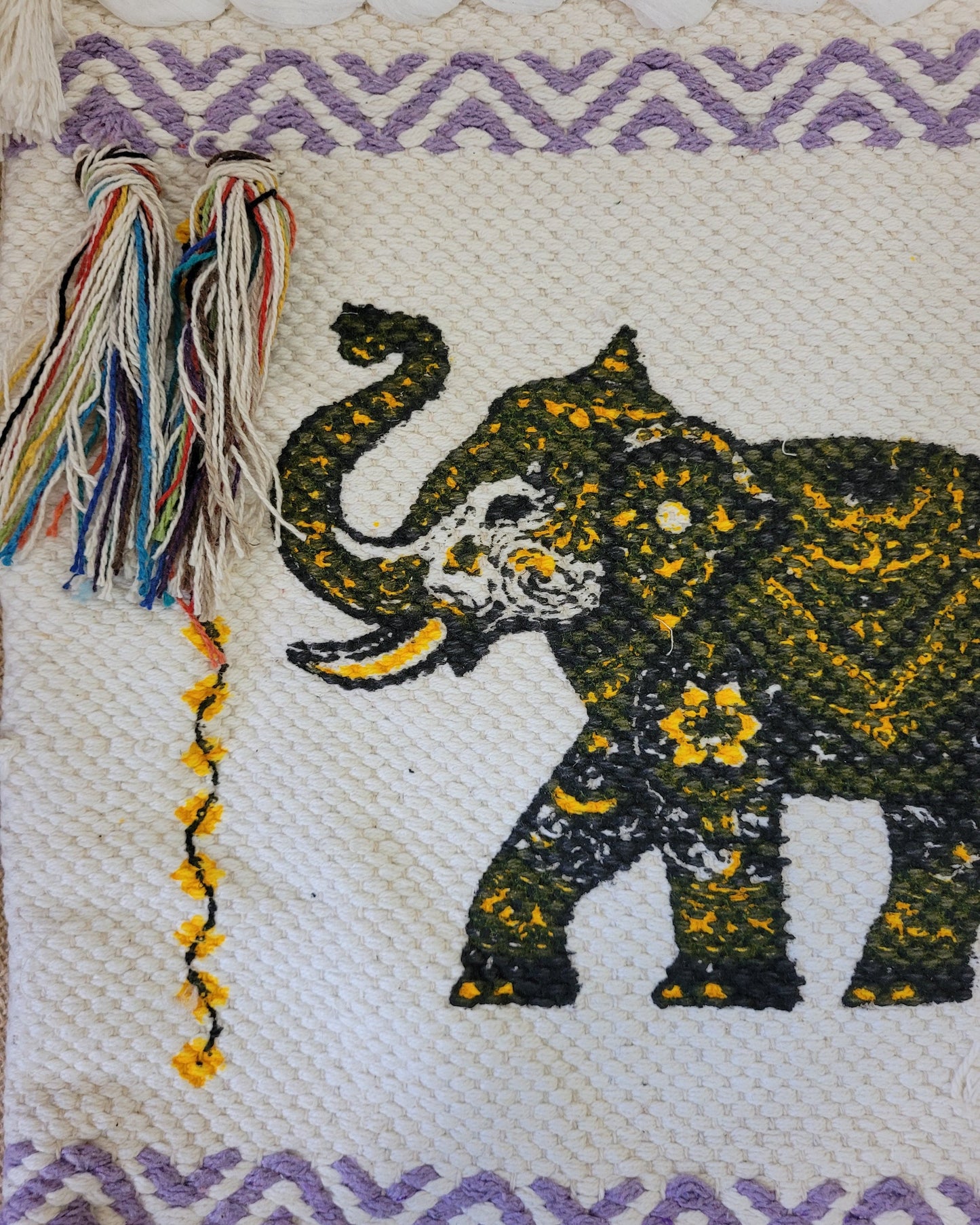 Elephant Motif Dari Tote