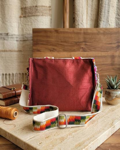 Songbird Box Tote
