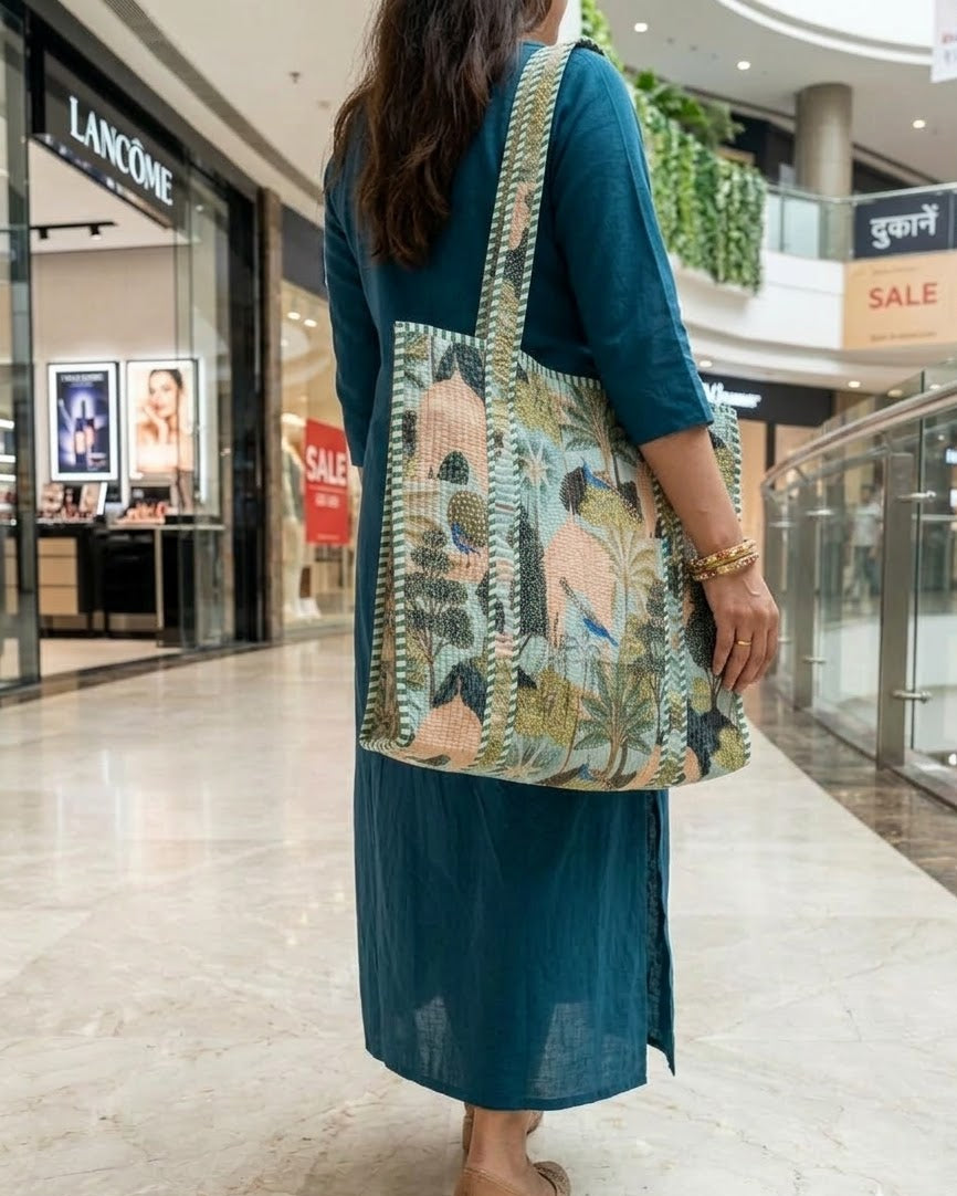 Botanical  Zipper Laptop Tote