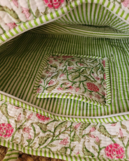 Green Bloom Bottle Tote
